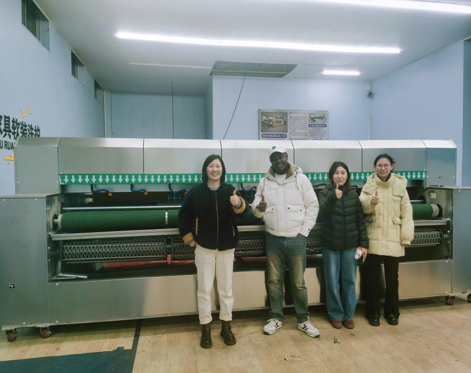 Проект за почистване на килими в Южна Африка